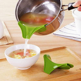 Anti-Spill Silicone Slip on Pour Spout Funnel